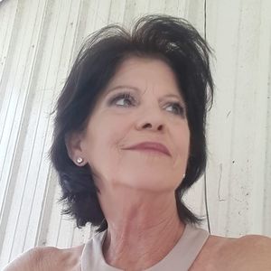 Meet your Posher, Peggy